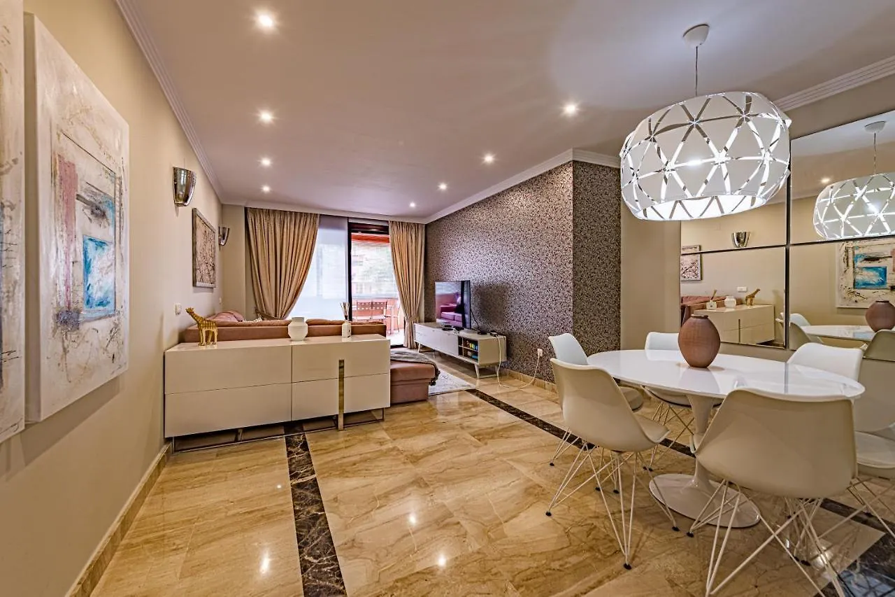 Marina Luxury Apartment Estepona