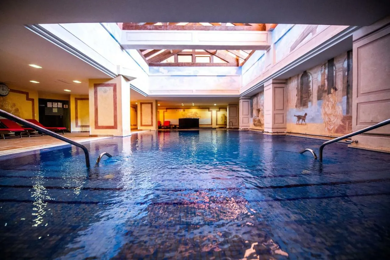 Marina Luxury Apartment Estepona